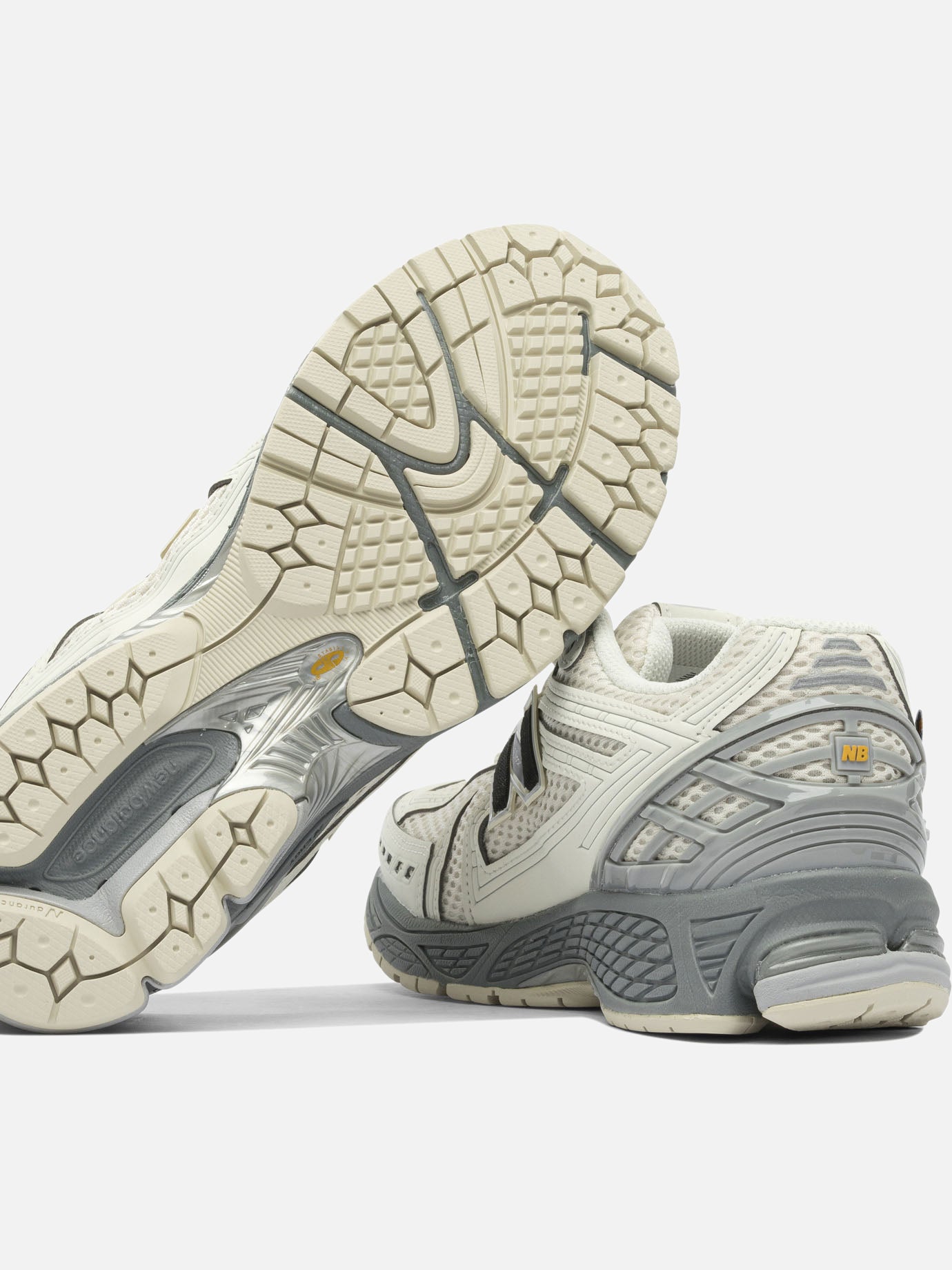 Low top sneakers 80% mesh 20% synthetic leather - 100% rubber  White - New Balance Men | PDP | VIETTI Online Store | Zoom-Modal_5
