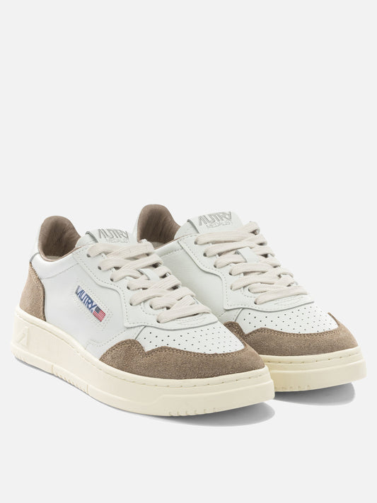 Low top sneakers 80% leather 20% suede - 100% rubber  White - Autry Women | VIETTI Online Store | 2
