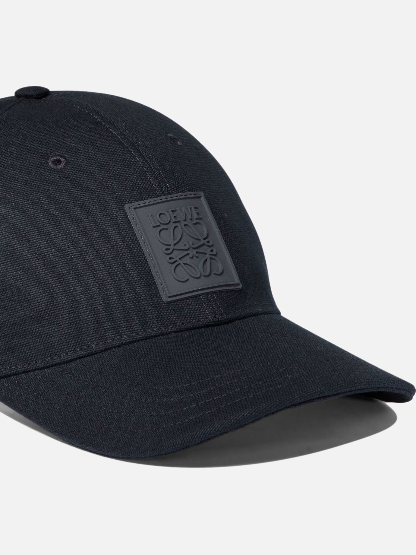 Patch cap in canvas