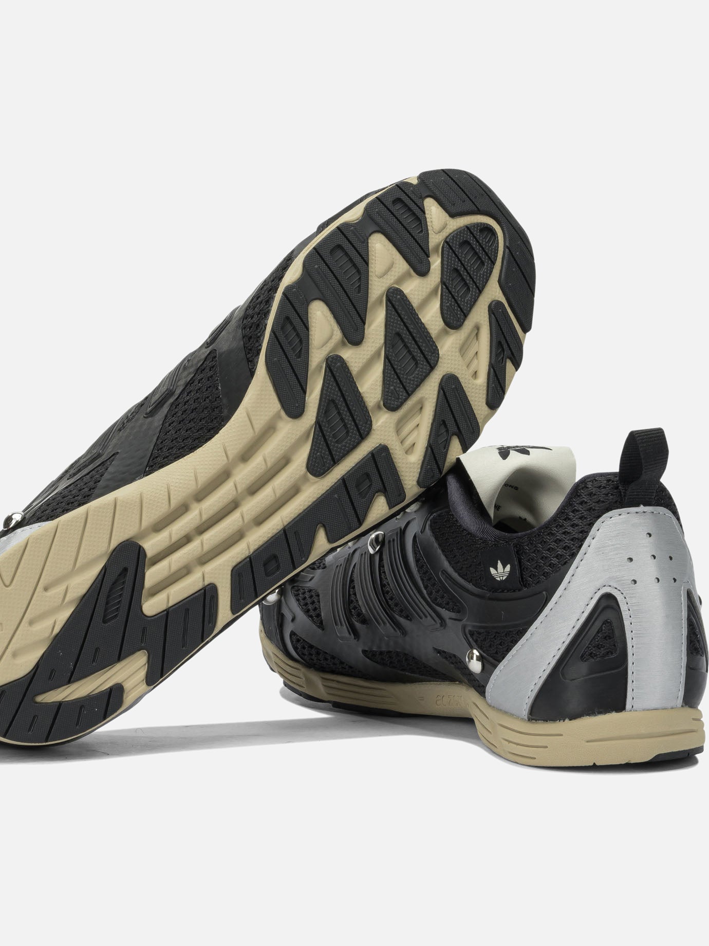 Low top sneakers 50% leather 50% mesh - 100% rubber  Black - Adidas Originals Men | PDP | VIETTI Online Store | Zoom-Modal_5
