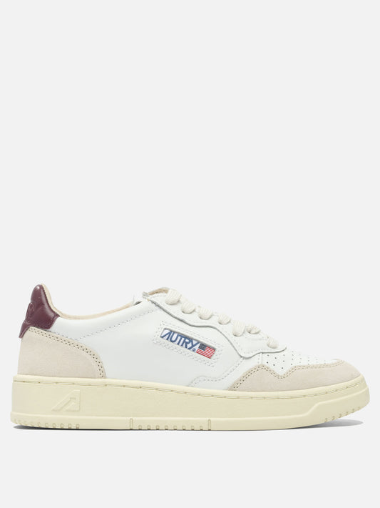 Sneaker basse 100% cow leather - 100% rubber  Bianco - Autry Donna | PLP | VIETTI Online Store 
