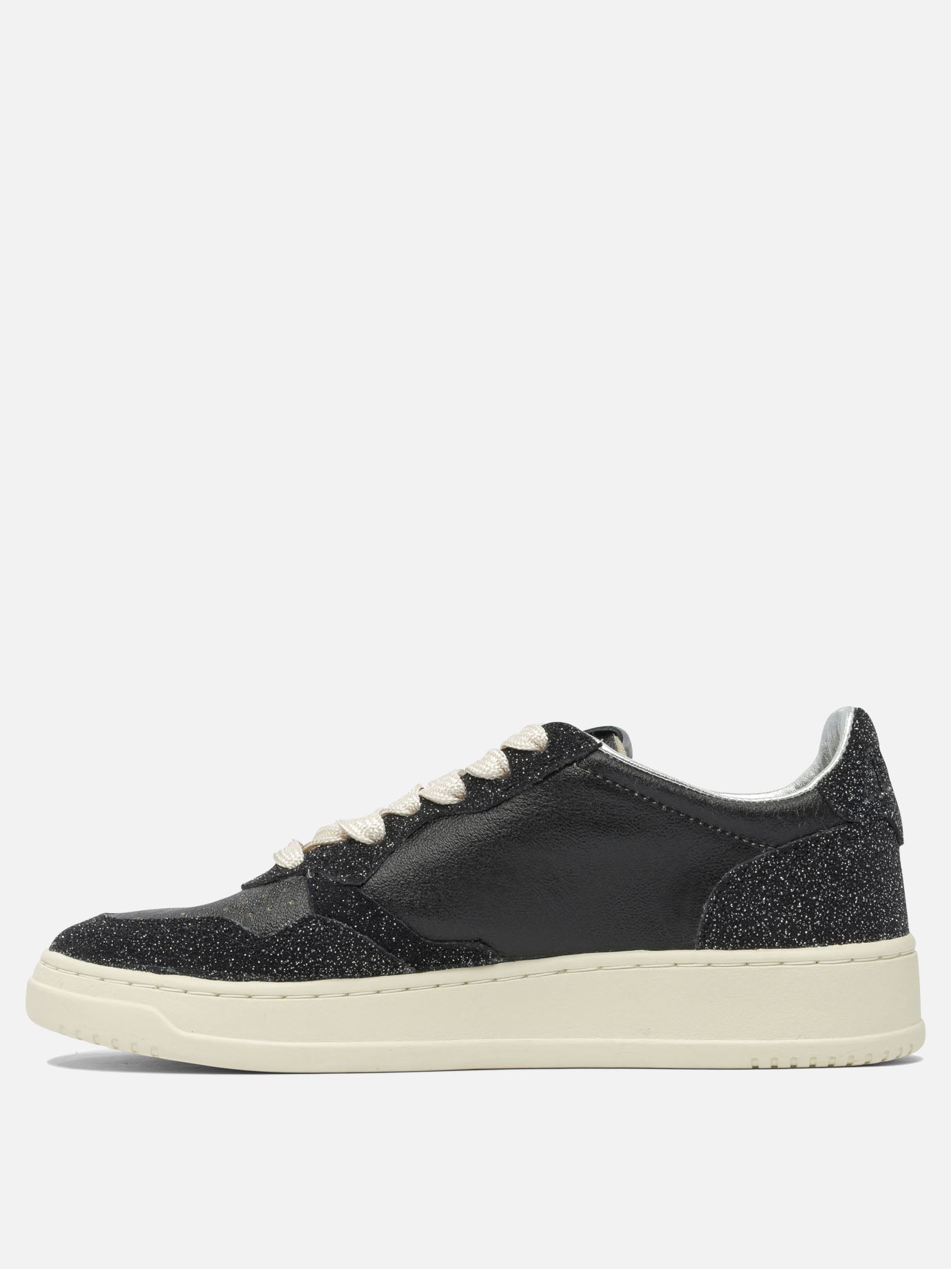 Sneaker basse 100% cow leather - 100% rubber  Nero - Autry Donna | PDP | VIETTI Online Store | Zoom-Modal_3
