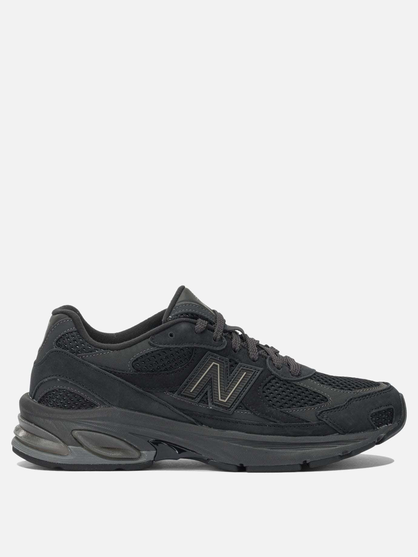 Sneaker basse 50% leather 50% mesh - 100% rubber  Nero - New Balance Uomo | PDP | VIETTI Online Store | Zoom-Modal
